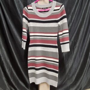 Women's Long Sleeve Dress - Gray and Black